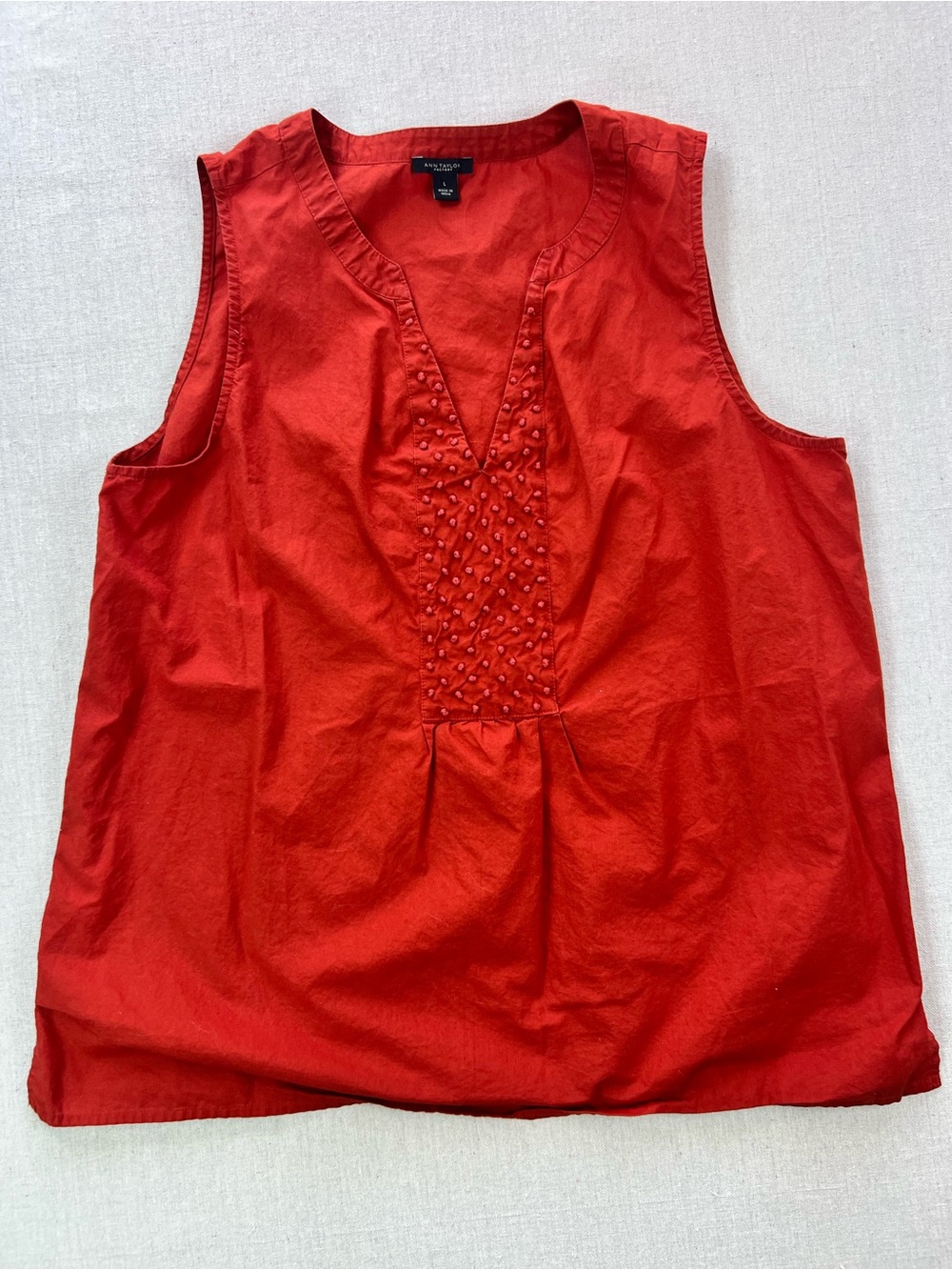 Ann Taylor Red Sleeveless Lightweight Feminine Cotton Dots V-Neck Cotton Top -L